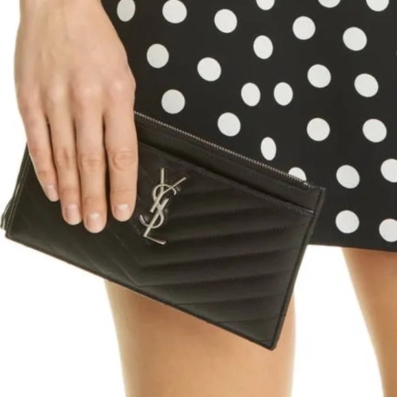 YSL Pouch Monograme - Picture 6 of 6